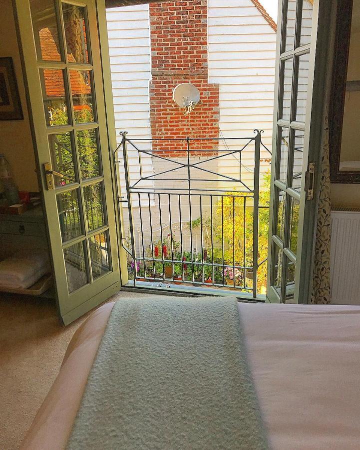 The Tea House Bed & Breakfast ไรย์ ภายนอก รูปภาพ
